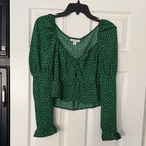 Heart print ruffle (could be off the shoulder blouse) size 6 NEW without tag